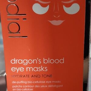 Rodial Dragon's Blood Eye Masks - Hydrate and Tone - Red